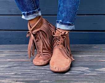 handmade moccasins | indigenous maker | fringe moccassins | fringe boot | hi-top moccasins | moccasin boots | russet | barefoot shoes