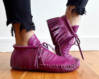 handmade moccasins, indigenous maker, fringe moccasins, berry, barefoot shoes, slippers, bridal shoes, leather shoes