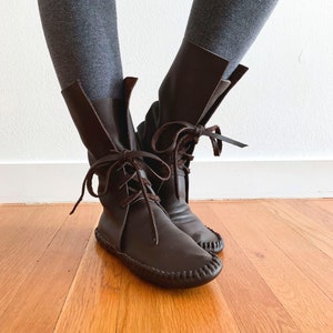 handmade moccasins | indigenous maker | moccasins | tall boot | hi-top moccasins | moccasin boots | espresso | leather | barefoot shoes