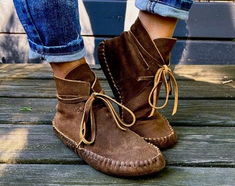 handmade moccasins, indigenous maker, leather moccasins, cocoa, chukka shortie, barefoot shoes, slippers, bridal shoes