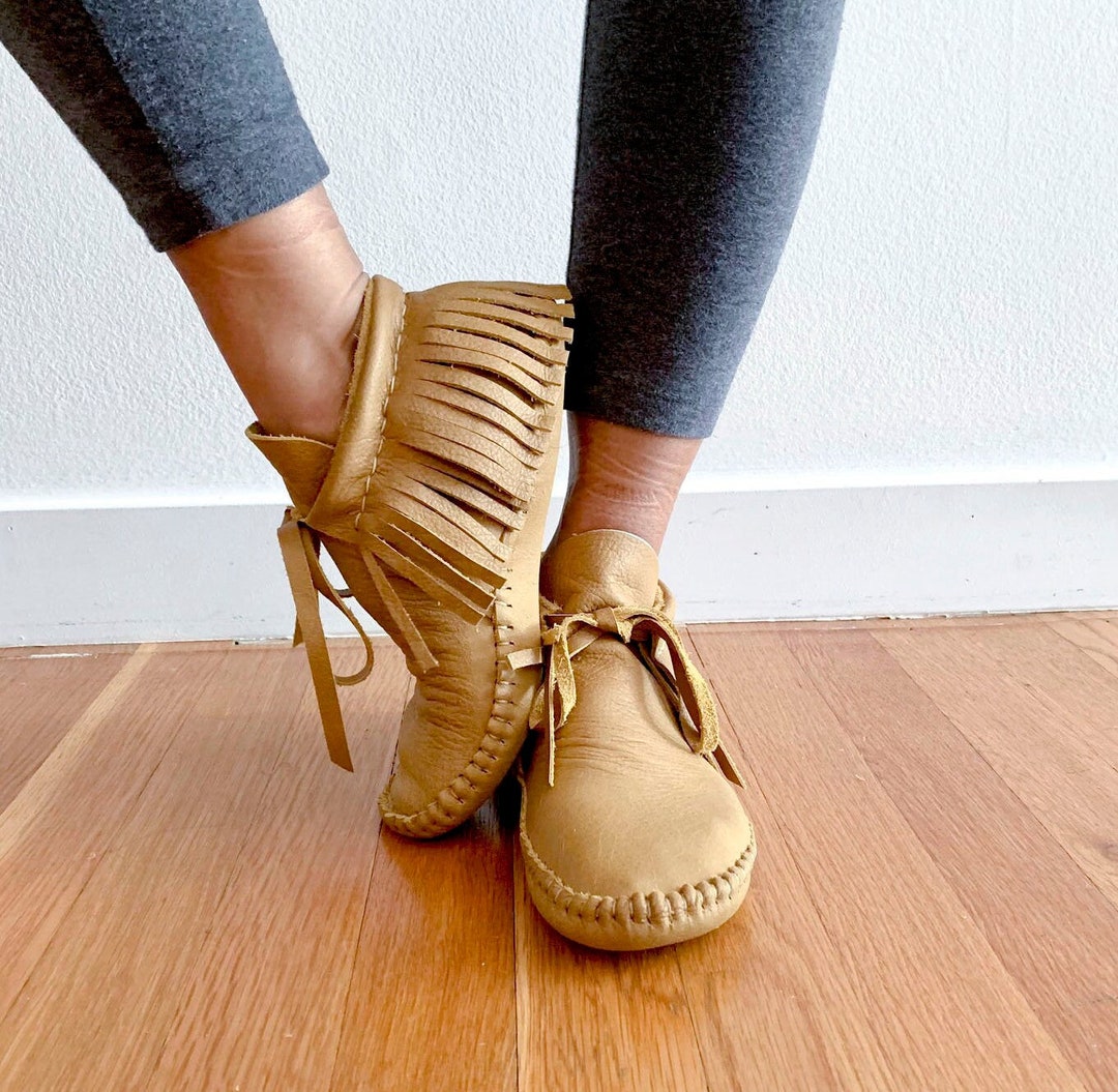 Handmade Moccasins | Indigenous Maker | Handmade Moccasins Handmade Moccasins | Indigenous Maker | Handmade Moccasins