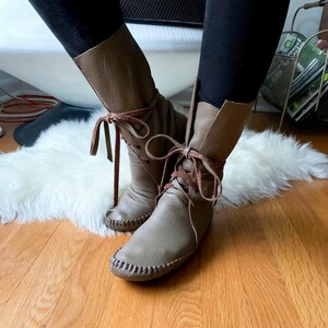 indigenous made moccasins | moccasins | tall boot | hi-top moccasins | moccasin boots | wrap up laces | latte | size 7/8 | slippers