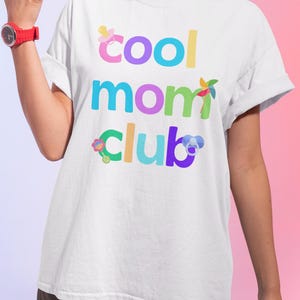 Cool Mom Club Unisex Heavy Cotton Tee | Perfect Gift for Moms, Casual Wear, Mother Day, Birthday, Fun Summer Tee