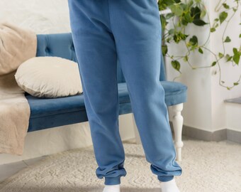 Pantalon. Pantalon bleu avec taille élastique