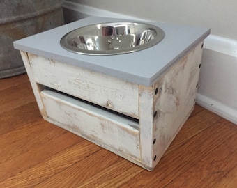 Single Pet Feeder/Waterer