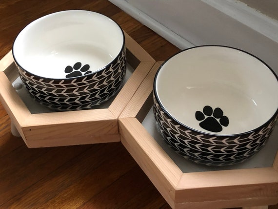 Small Three Bowl Dog Feeder with Storage – Belliesop