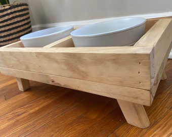 Small/Medium Elevated Feeder/Raised Dog Bowl/Personalized Dog Dish