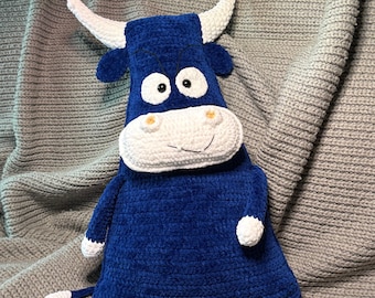 Almohada de toro de terciopelo tejida a crochet hecha a mano, juguete de peluche, decoración para el hogar