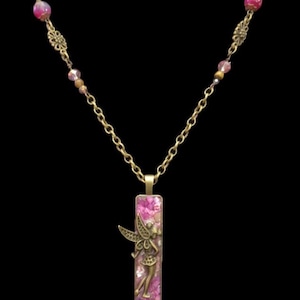 Collar de Campanilla rosa hecho a mano