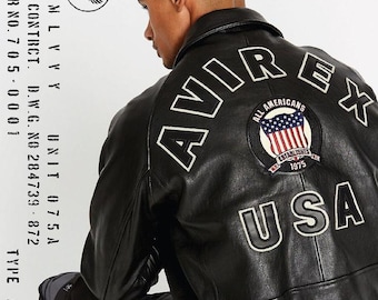 Kurtka Avirex Leather Varsity: Czarna bomberka w stylu vintage – edycja z 1975 r.