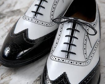 Dwukolorowe buty typu oksford z brogsami i skrzydełkami | Buty wizytowe Spectator | Czarno-białe skórzane buty formalne | Buty na wesele i imprezę