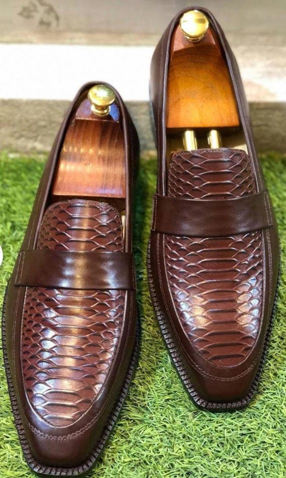 Handmade Python Leather Loafers for Men: Elegant Slip-ons - Etsy display picture 1