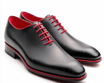 Ręcznie robione buty wizytowe z czerwoną podeszwą | Czarne skórzane oksfordy | Buty z czerwoną podeszwą | Czerwone sznurówki | Męskie buty formalne | Rozmiar niestandardowy | Buty ślubne