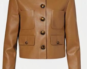 Mejora tu estilo: Chaqueta corta de piel auténtica de lujo: artesanía de primera calidad para mujeres exigentes.