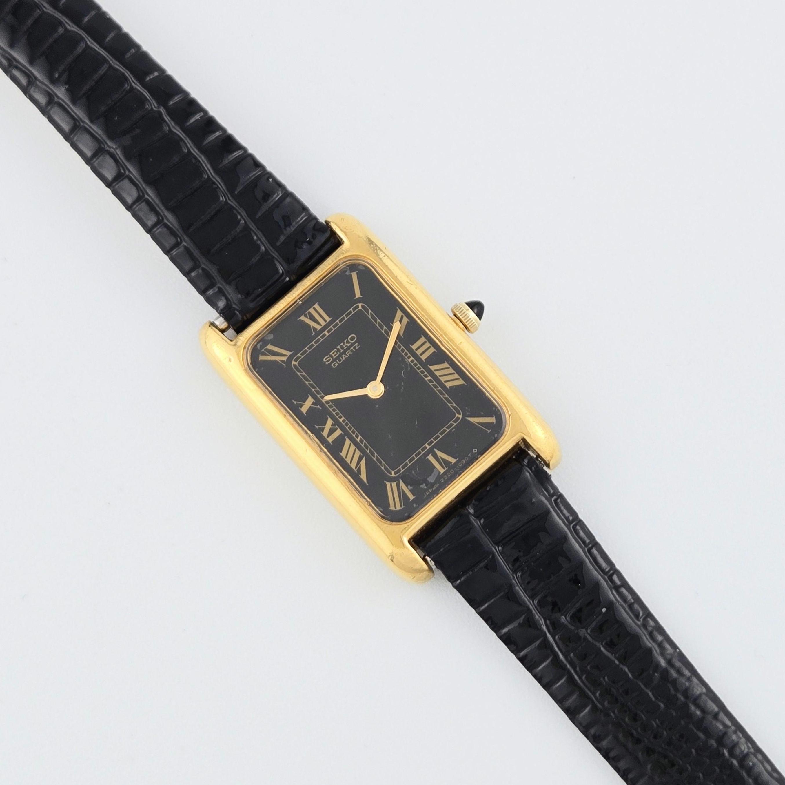 Vintage Y2K Seiko Tank Watch womens Vintage Ladies Seiko Tank Watch Gold-tone Octagonal Dial W  main image 2