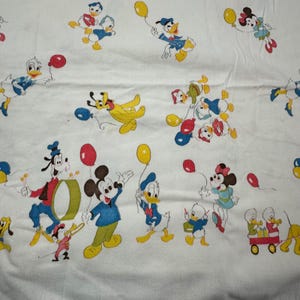 VTG Disney Mickey Mouse & Friends Goofy, Donald Duck,Receiving Baby Blanket image 4