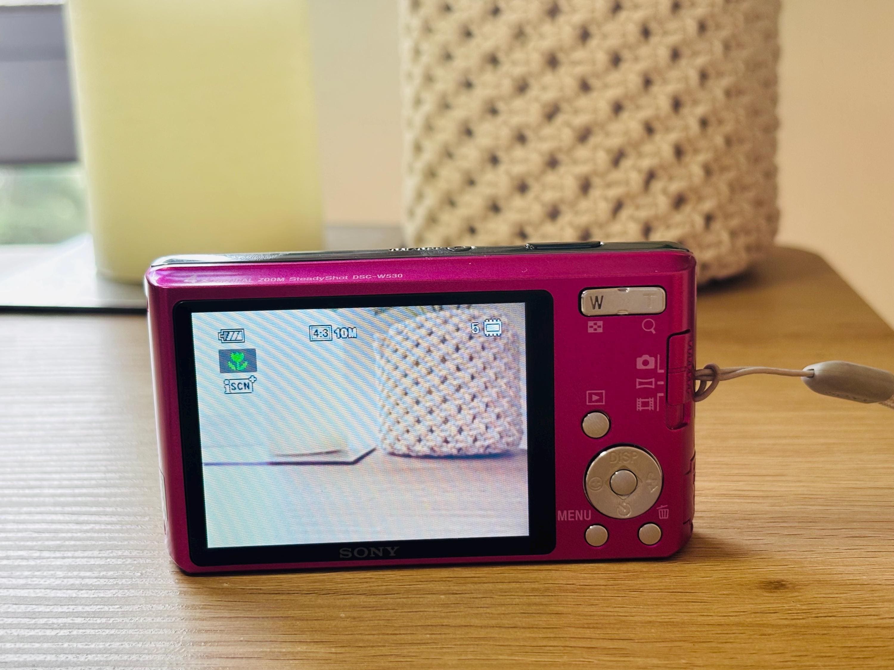 Sony Cybershot DSC-W530 Pink Digital Camera W/ Box & Accessories