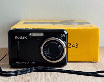 KODAK PIXPRO FZ43 ブラック デジタルカメラ KODAK PIXPRO FZ43 Point Shoot Camera - Compact 16MP, 4X Zoom