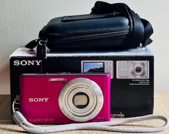 Sony Cybershot DSC-W530 Pink Digital Camera W/ Box & Accessories