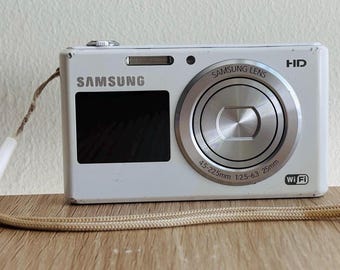 Samsung DV150F 16.2MP Digital Camera  W/ Dual Screen