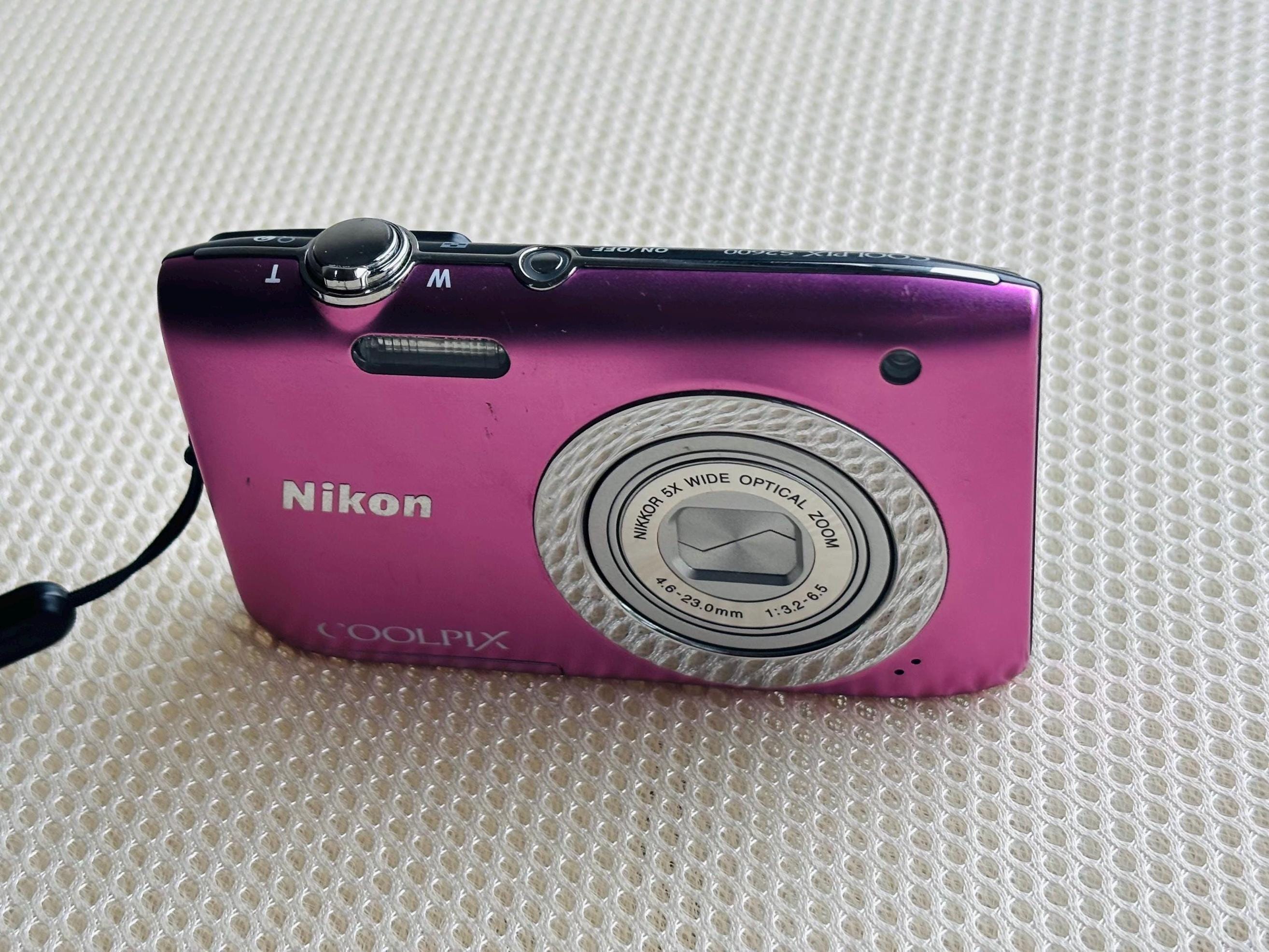 Nikon Coolpix S2600 Pink Digital Camera
