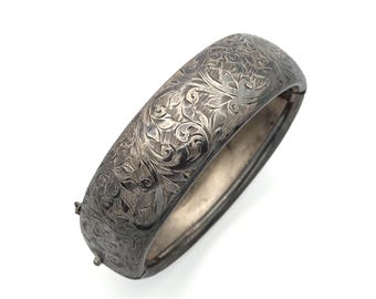 Vintage Hand-Engraved Silver Bangle, Floral Sterling Cuff Bracelet, Hallmarked Signed Collectors Jewelry, Chester 1947