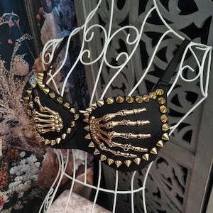 Sexy Spiked Stud Bra Gold Spiky Crop Top Metal Studs Bra Rave Party Clothes Music Festival Outfit Summer Fashion Y2K Cute Top Bra