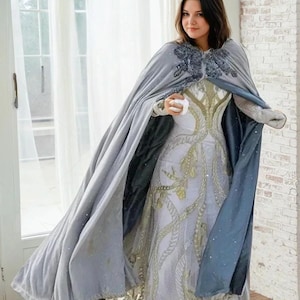 Bridal Cape Hooded Velvet Custom Regency Cloak Romantic Even Cloak Long Wizards Robe Fairy Velvet Hooded Cape Wedding Cloak