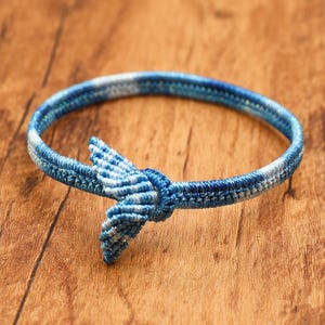Blue Mermaid Tail Bracelet, Handwoven Ocean Wave Cord Bracelet for Ocean Lovers