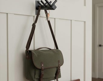 Moderne Wandhakenleiste aus Metall - Robuster Taschen- und Schlüsselhalter