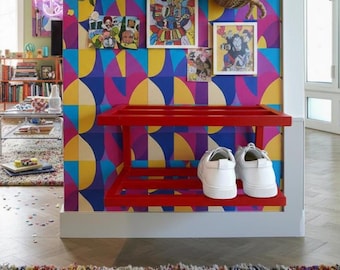 Rotes Wand-Schuhregal - Bunte Dopamin-Akzent-Anzeige