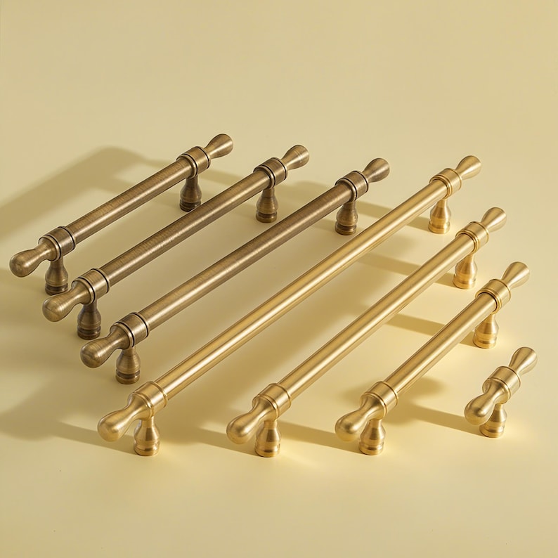 Massief messing kastgrepen, antiekgouden afwerking afbeelding 1