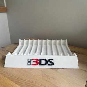 Organizer Stand for Nintendo 3DS holds 10 games