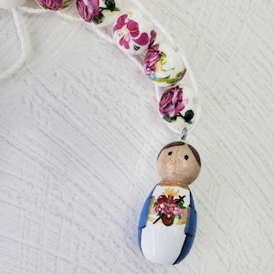 Immaculate Heart of Mary Peg Doll Sacrifice Beads, Vintage Roses Ceramic Bead Good Deed Beads Gift Catholic Easter Gift Prayer Bead Tiny Peg image 8