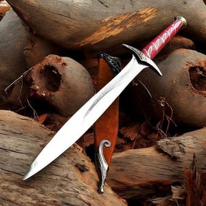 Handmade Short Sword Replica – Carbon Steel Damascus Blade – Viking Style Cosplay Sword – Unique Gift for Him