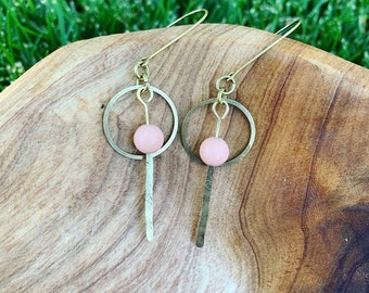 Vintage peach geometric dangle earrings hammered raw brass