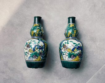 M0207 Vintage Japanese Sake Bottle Set of 2 Ceramic Tokkuri