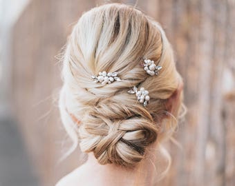 VIDEO | Beaded Hair Comb, Pearl Hair Accessories, Bridal Accessories - "Lela" Pearl and Rhinestone Beaded Hair Pin | Silver Gold Opal