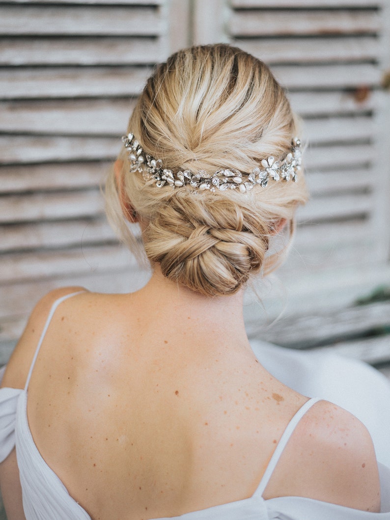 Accesorios para el cabello de novia, tocado de novia Danielle Enredadera de pelo de flor con cuentas a mano en plata u oro con diamantes de imitación transparentes u ópalos imagen 5