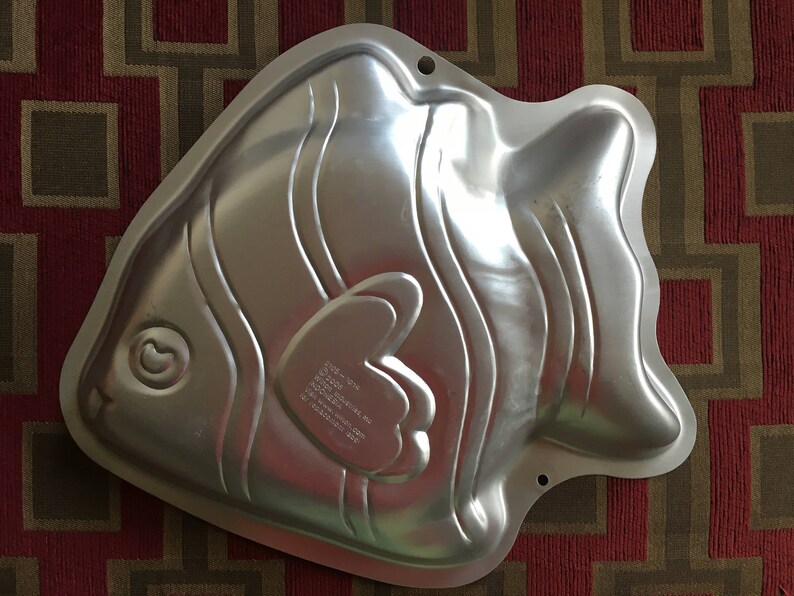 Wilton Nemolike /tropical Fish Cake Pan Retired Cake Pan With Etsy
