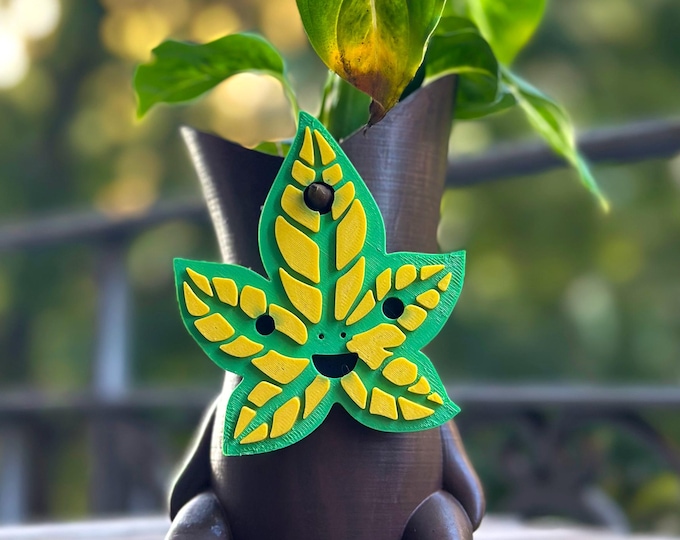 Korok Planter Pot: Zelda Breath of the Wild Plant Holder
