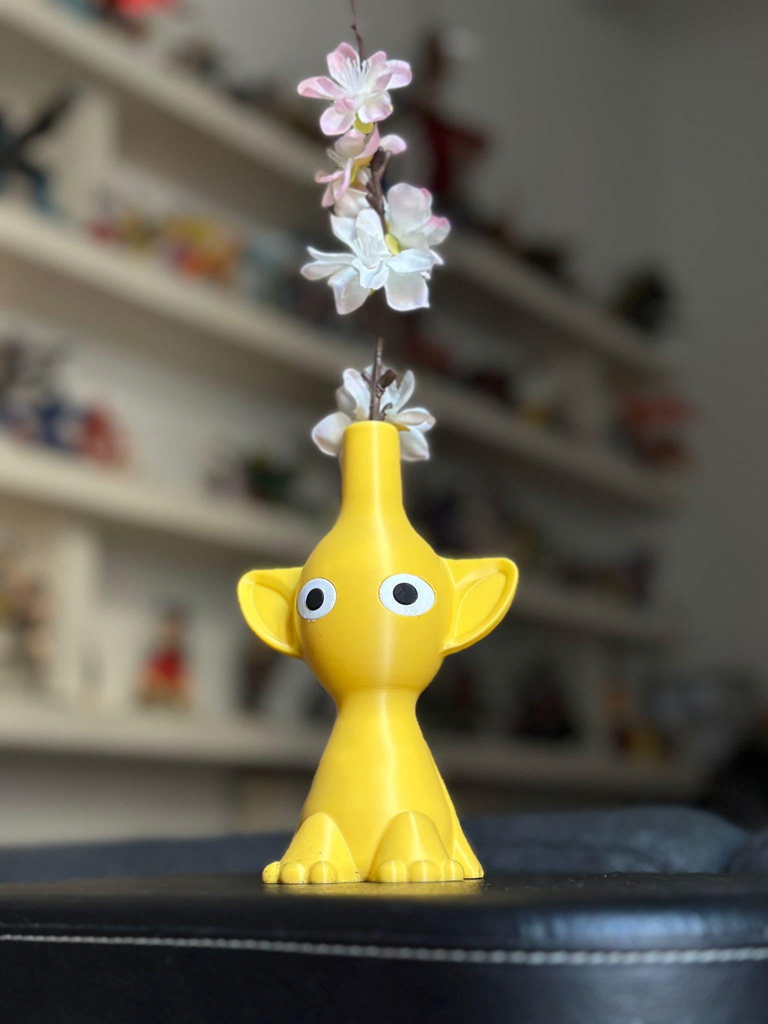 ピクミンの花瓶（単品） - 赤、黄、青 - Etsy 日本