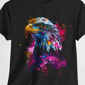 Colorful Eagle Head T-Shirt, Majestic Bald Eagle Abstract Art Tee, Vibrant Bird of Prey Graphic Shirt
