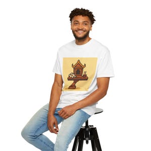 Vintage Pixel Art T-Shirt: Retro Gamer Unisex Tee