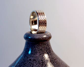 Honeycomb Beehive etched Silver Ring Nature inspired hexagon pattern band