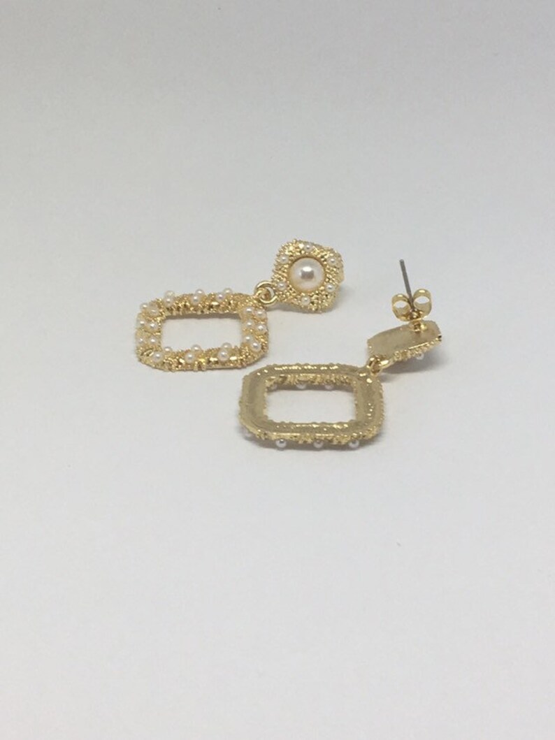 Eighties Retro Dangle Statement Earrings Square Gold and Pearl