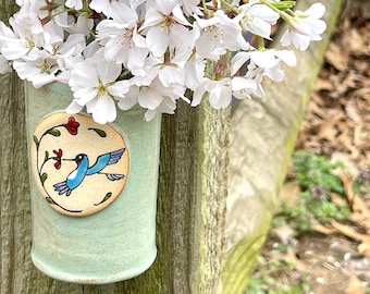 Wall Vase: Hummingbird