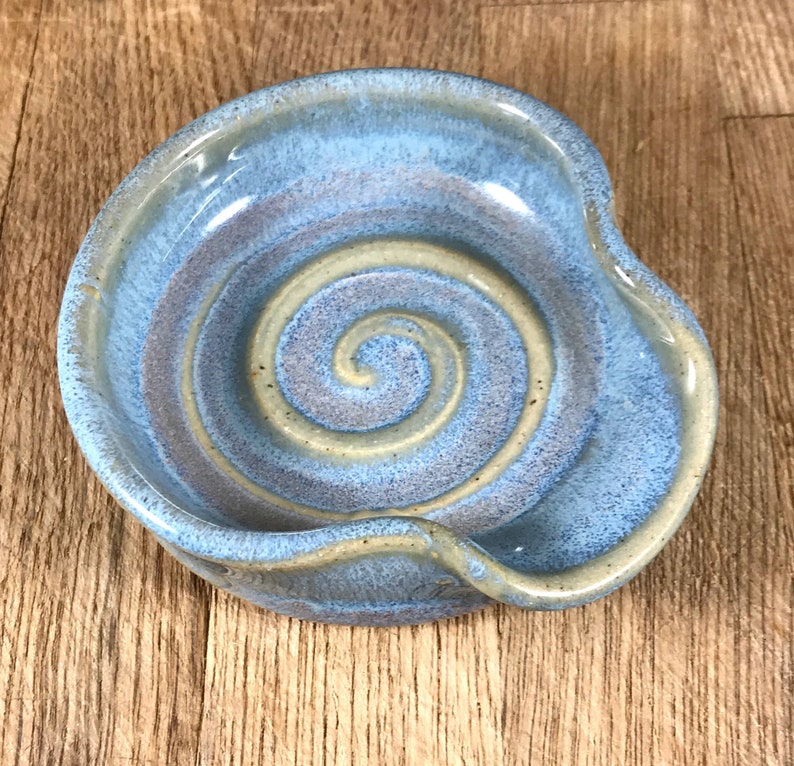 Mini Tea Spoon Rest in Opal Blue image 2