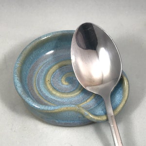 Mini Tea Spoon Rest in Opal Blue image 5