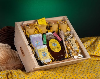 Queen Bee Honey Gift Basket made in Massachusetts